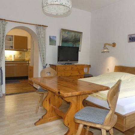 Haus Spornitz Ferienwohnung Mittenwald Ngoại thất bức ảnh